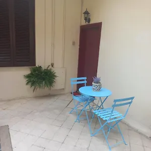  Appartamento Monolocale Con Terrazzino